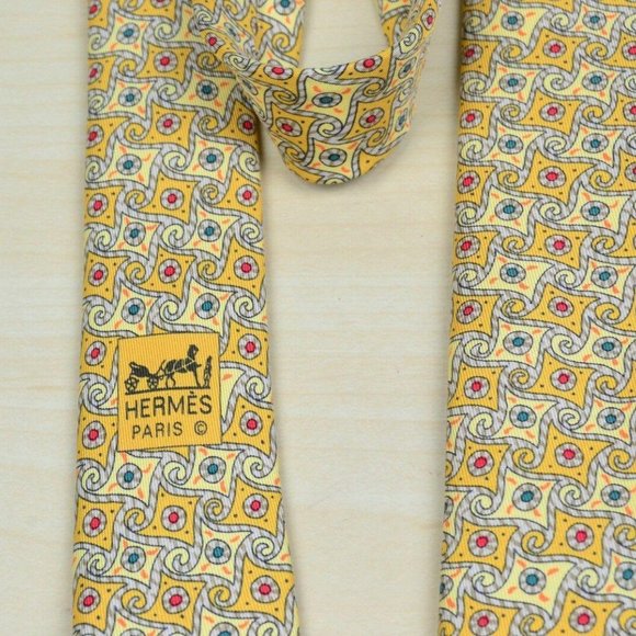 Hermes Yellow Blue Red Circular Whimsical tie - Picture 4 of 6